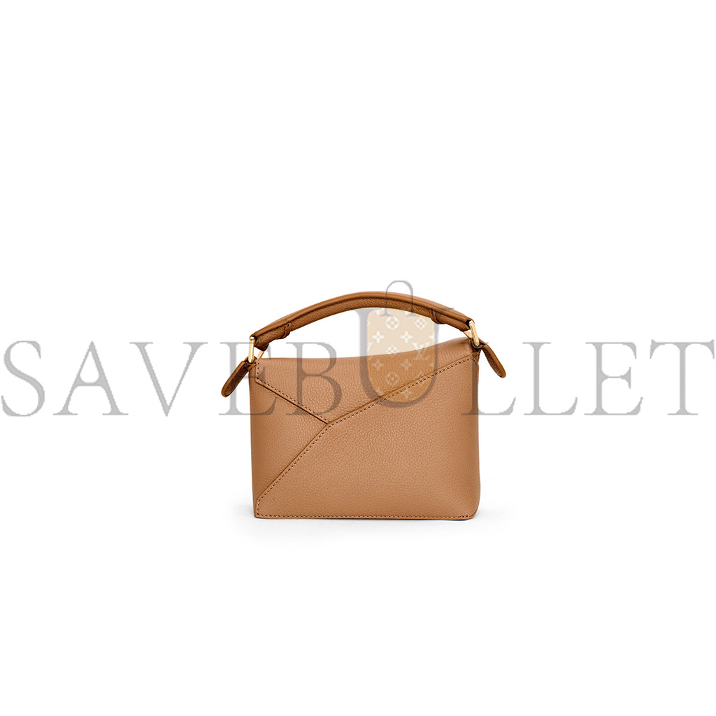 LOEWE MINI PUZZLE BAG IN SOFT GRAINED CALFSKIN A510P88X16 (18*12.5*8cm)